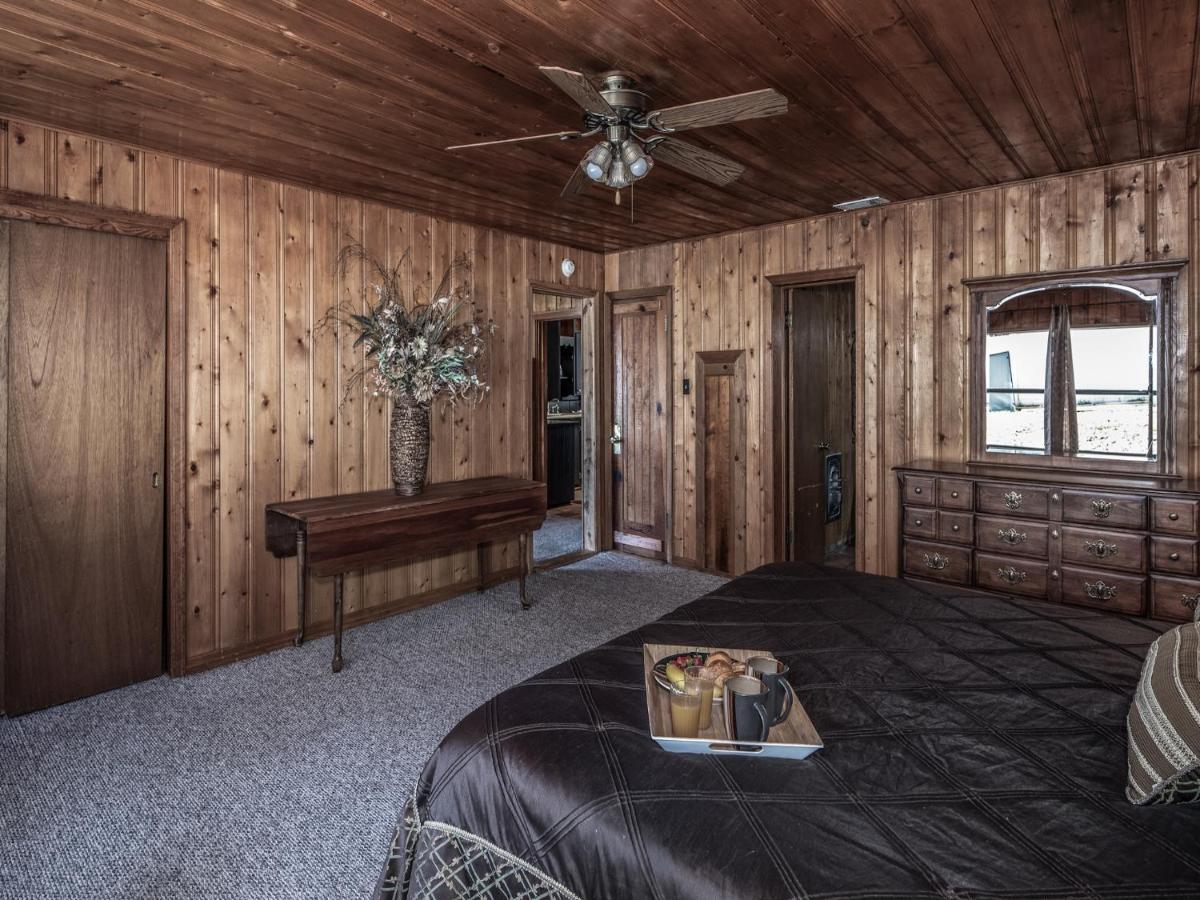 Alpine Cabin, 3 Bedrooms, Deck, Sleeps 8 Ruidoso Bagian luar foto